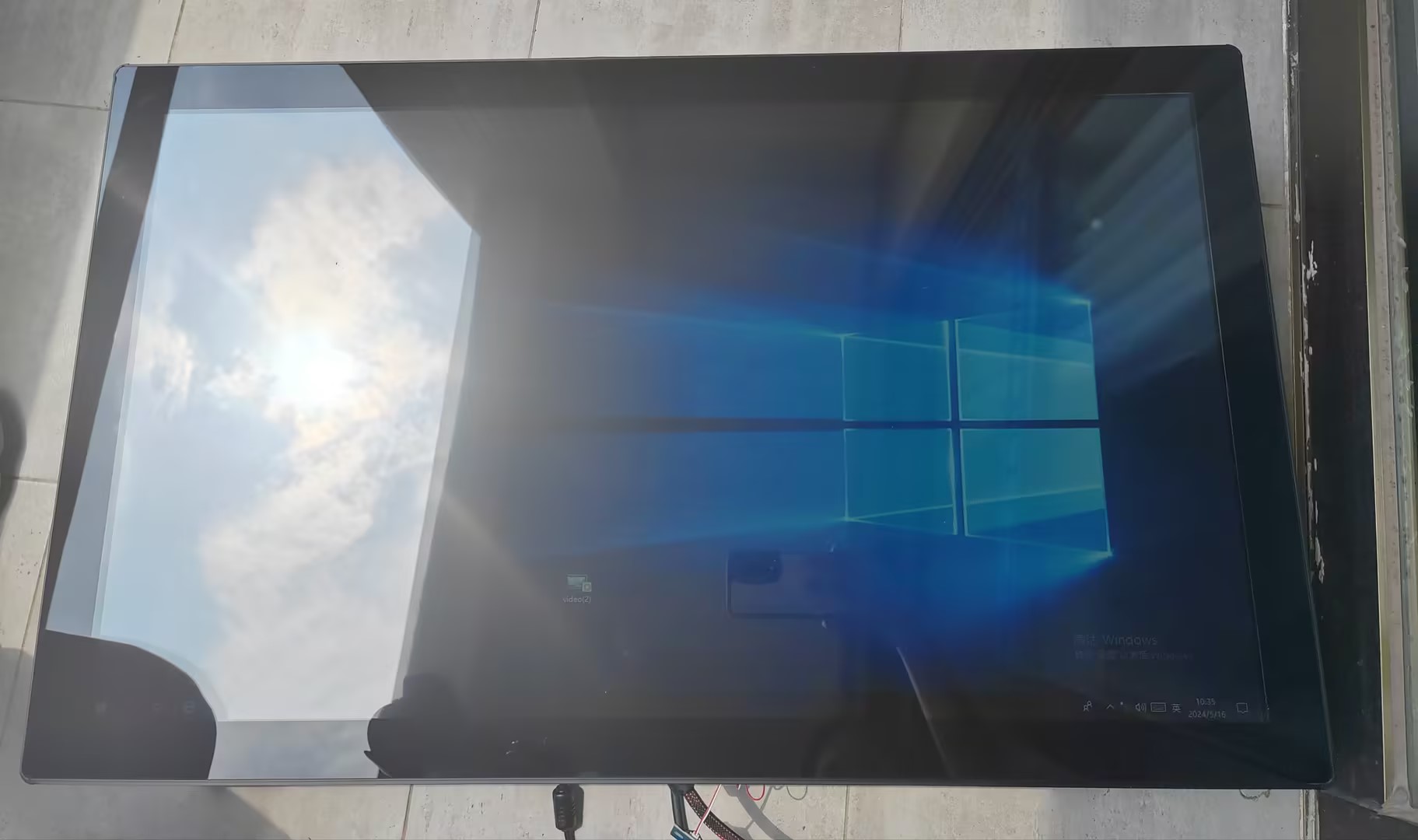 32 inch H111 High Brightness Industrial Monitors